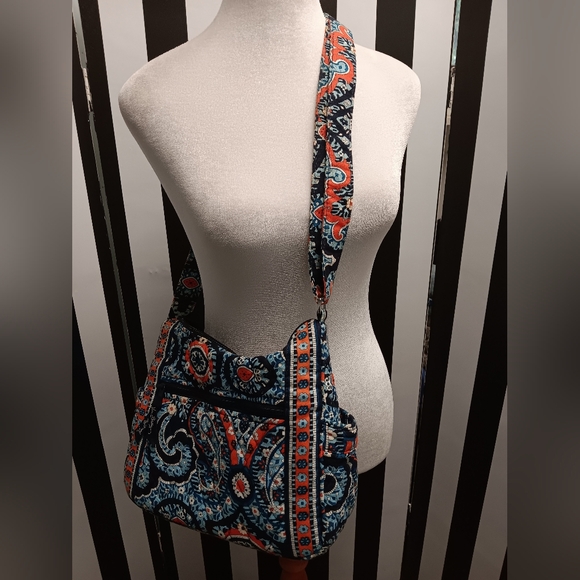 Vera Bradley Purse - Picture 3 of 7